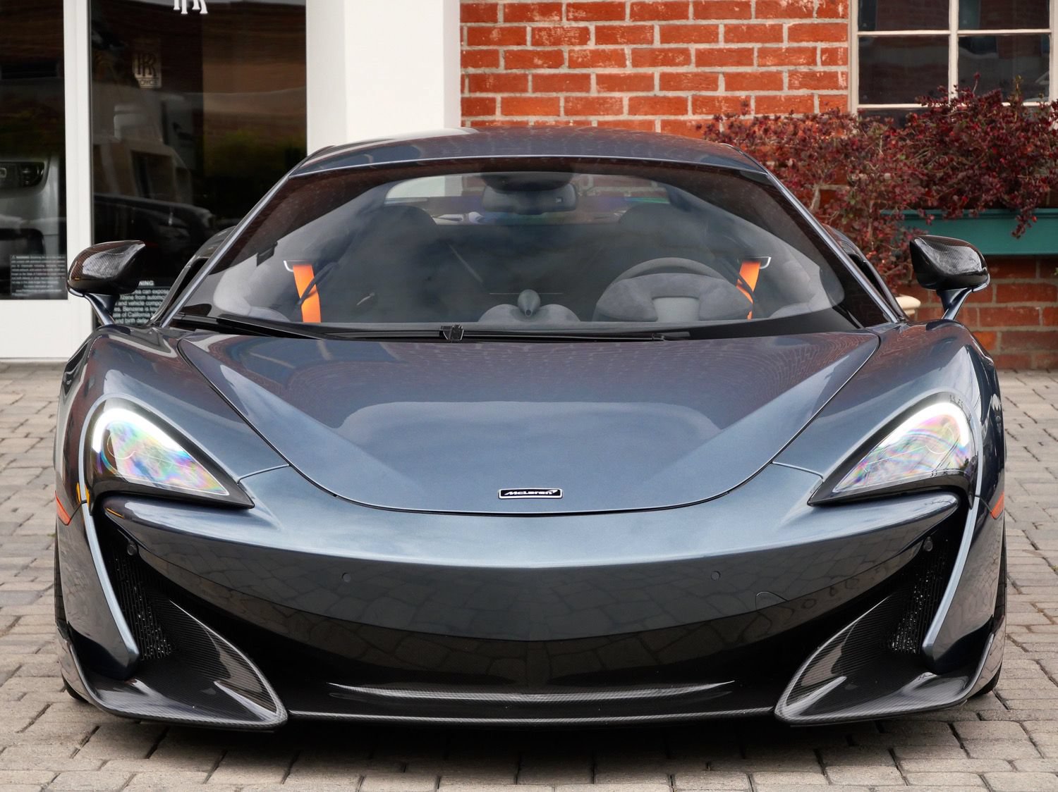 Used 2019 McLaren 600LT RWD image 2