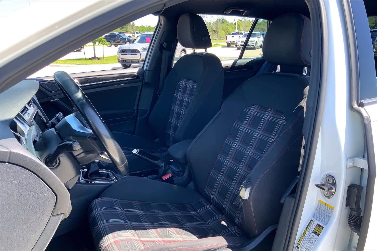 Used 2015 Volkswagen GTI S w/ Lighting Package (SEL) FWD image 7