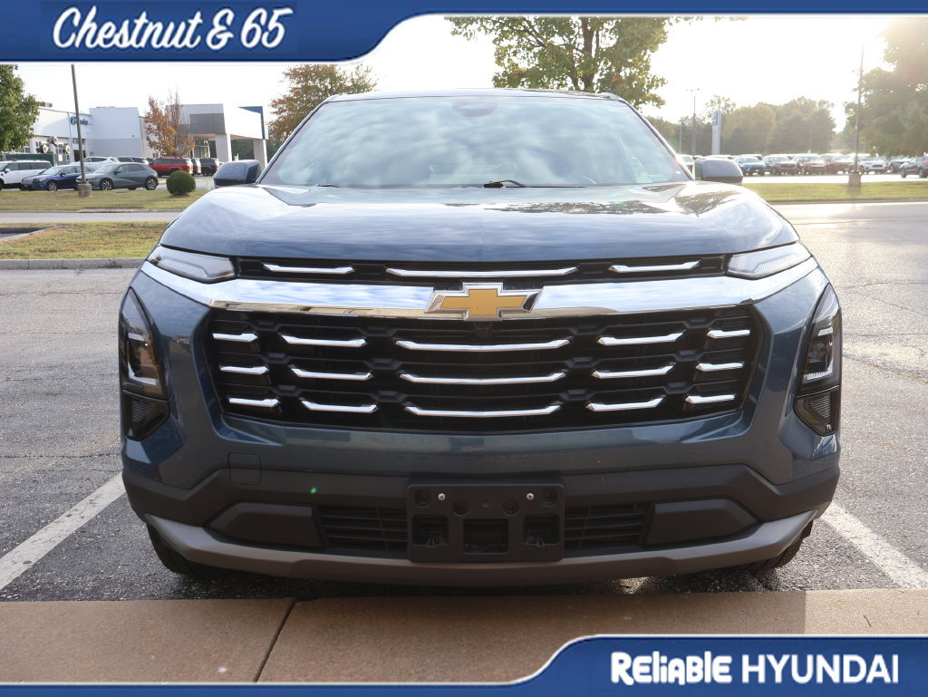 Used 2025 Chevrolet Equinox LT AWD/4WD image 6