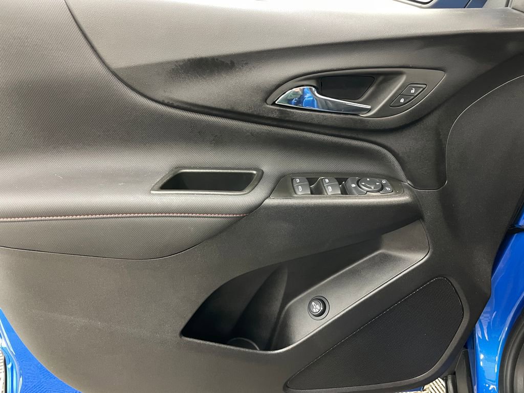 Used 2024 Chevrolet Equinox RS image 23