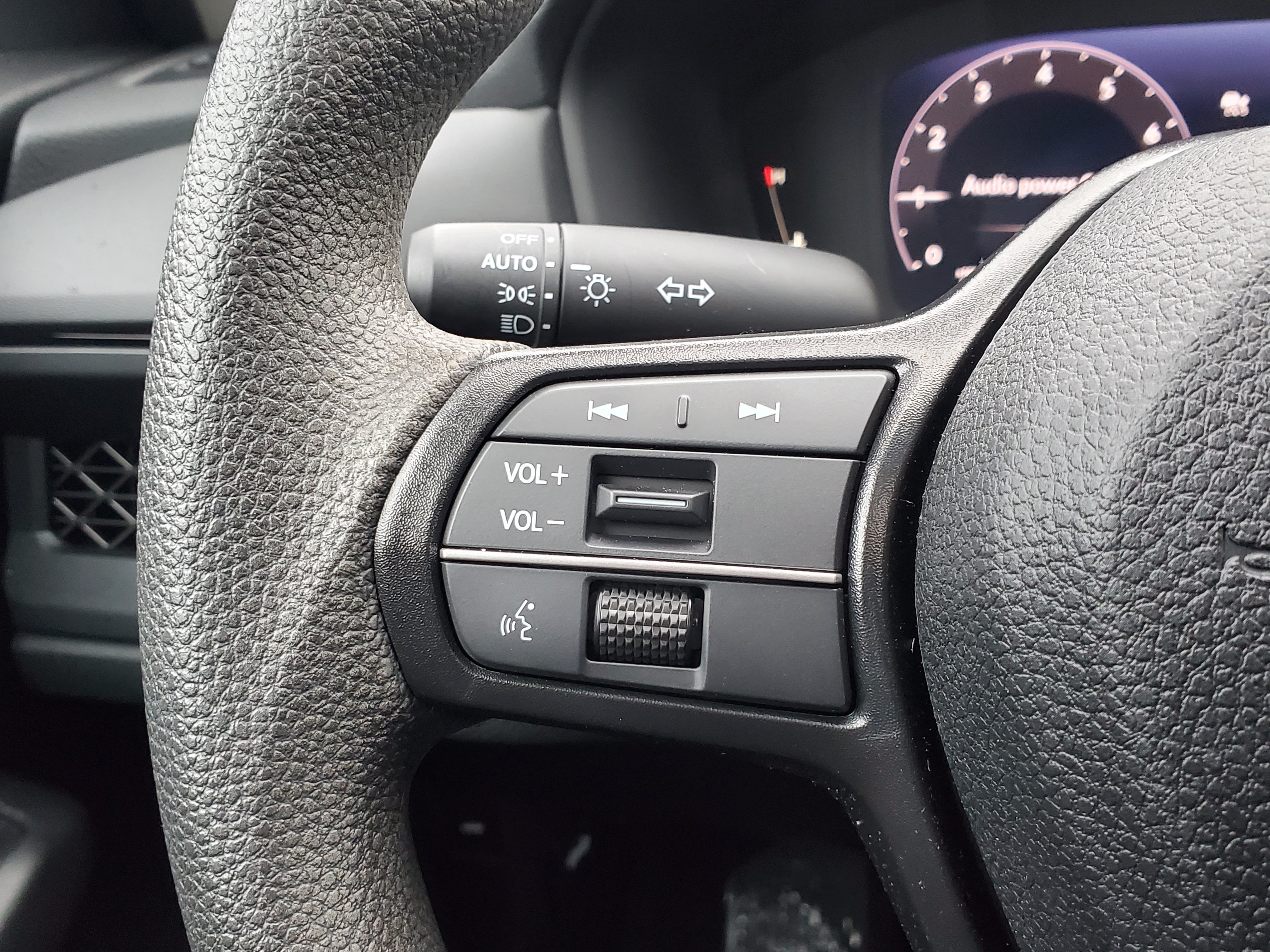 Certified 2024 Honda Accord EX image 18