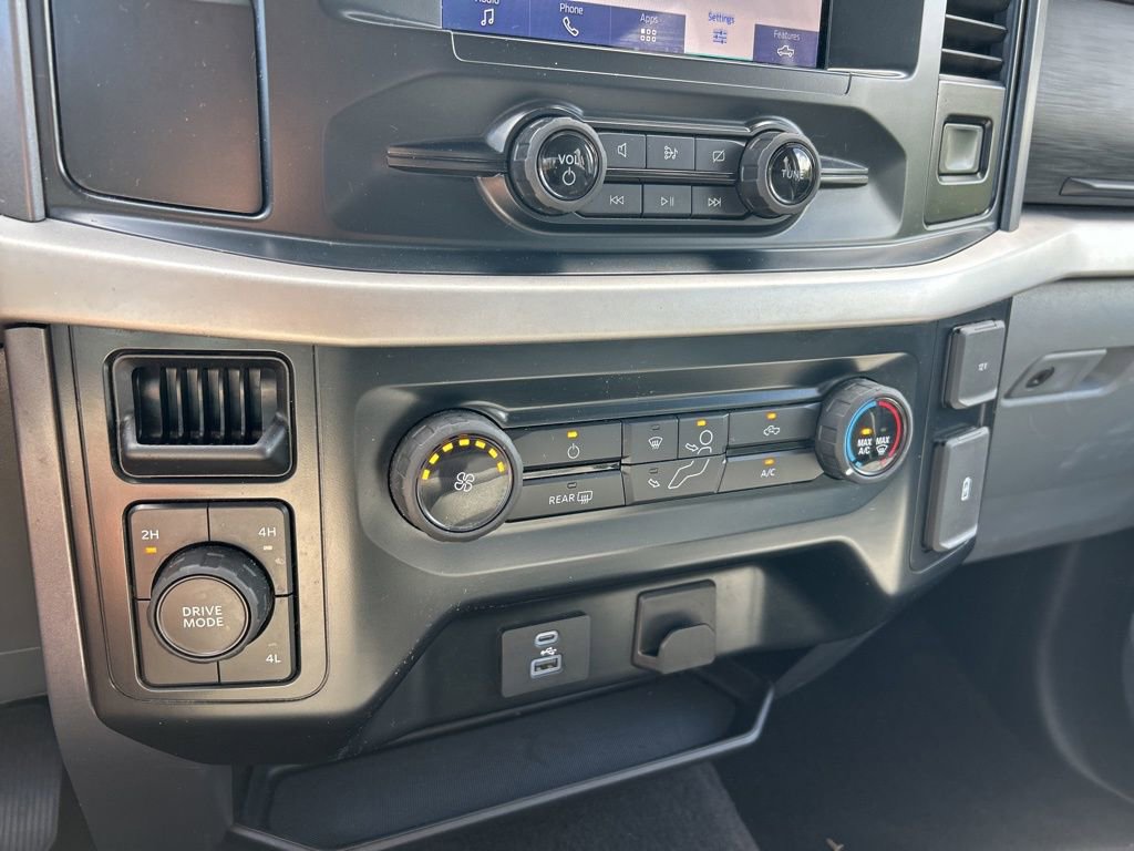 Used 2023 Ford F150 XLT image 28