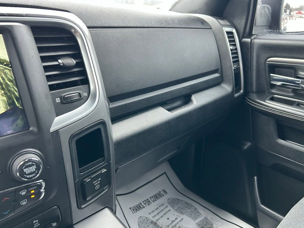 Used 2022 RAM 1500 Classic Warlock w/ Ceramic Grey Warlock Package image 30