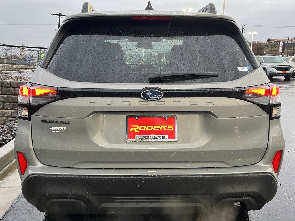 New 2025 Subaru Forester Premium image 4