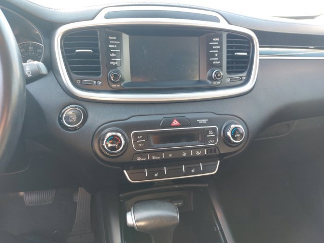 Used 2020 Kia Sorento S AWD/4WD image 11