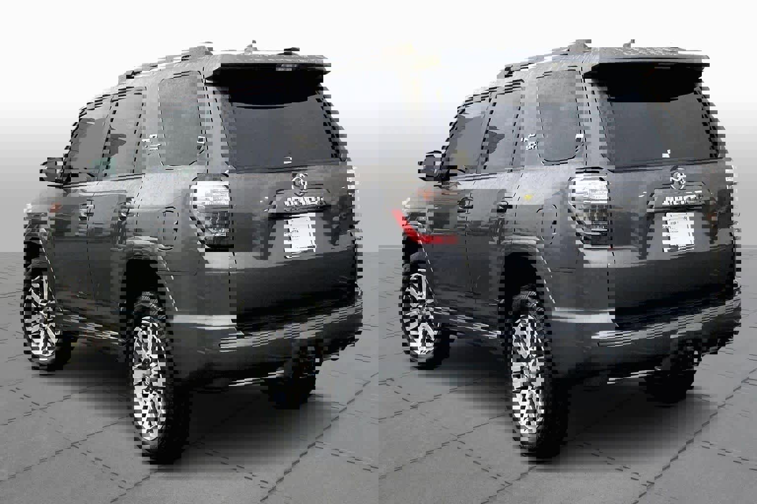 Used 2022 Toyota 4Runner TRD Sport w/ Technology Package image 11