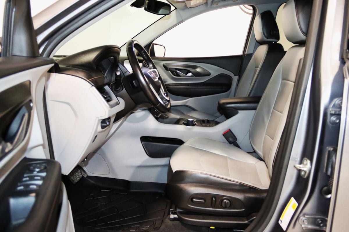 Used 2018 GMC Terrain SLT FWD image 28