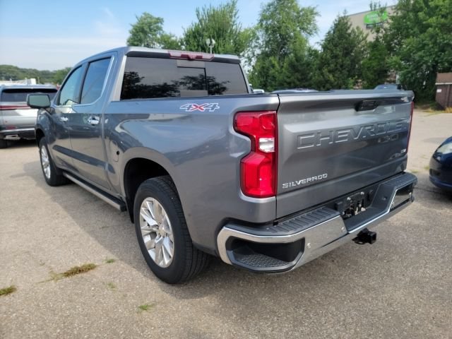 Used 2020 Chevrolet Silverado 1500 LTZ w/ LTZ Premium Package AWD/4WD image 4