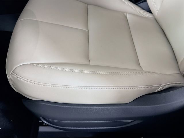 New 2026 Lincoln Corsair Premiere image 20