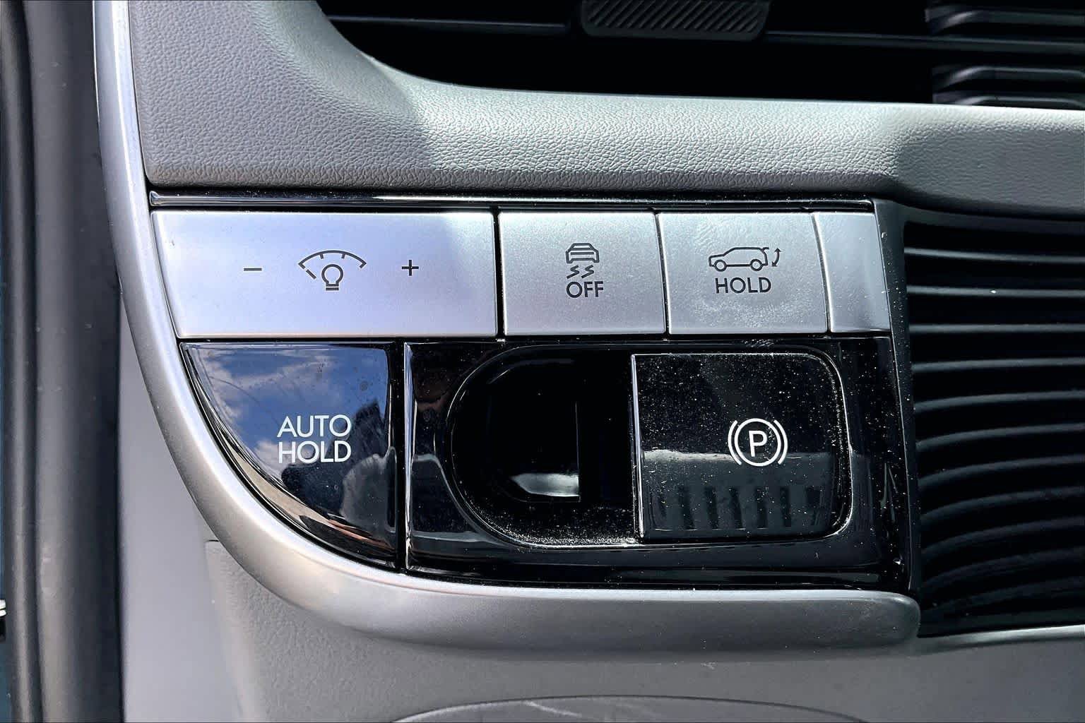 Used 2024 Hyundai Ioniq 5 SEL RWD image 31