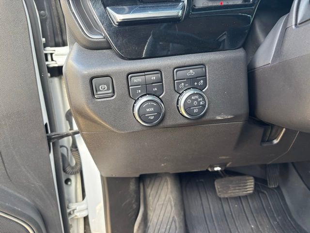 Used 2024 GMC Sierra 1500 Elevation w/ Preferred Package image 33