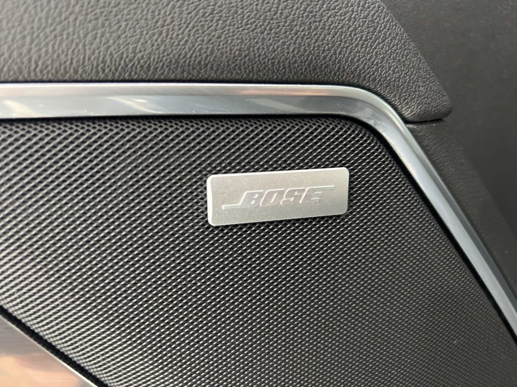 Used 2025 Chevrolet Silverado 2500 LTZ w/ LTZ Premium Package image 22