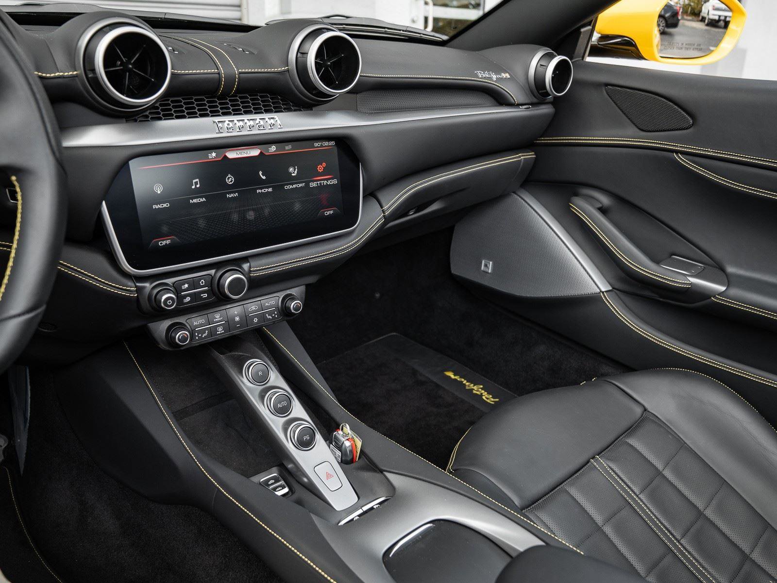 Used 2022 Ferrari Portofino M image 15