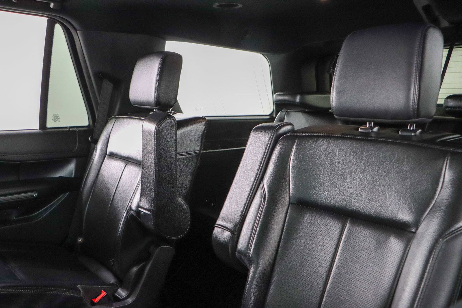 Used 2021 Ford Expedition XLT image 26