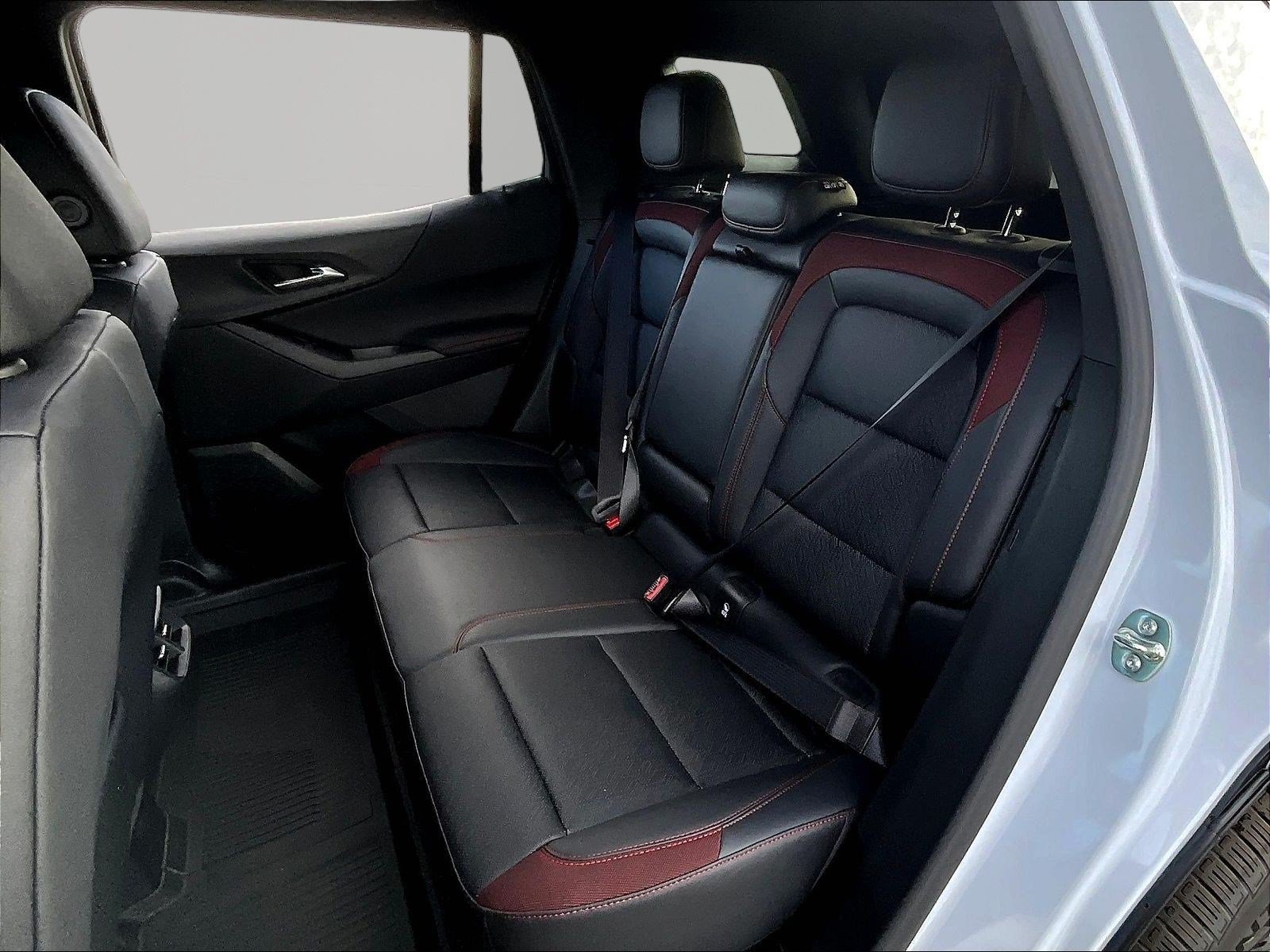 New 2027 Chevrolet Equinox RS w/ Safety and Technology Package FWD image 18