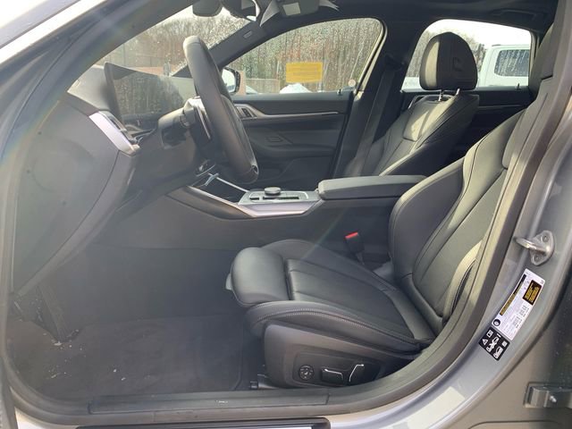 Used 2025 BMW 430i xDrive w/ Premium Package image 40