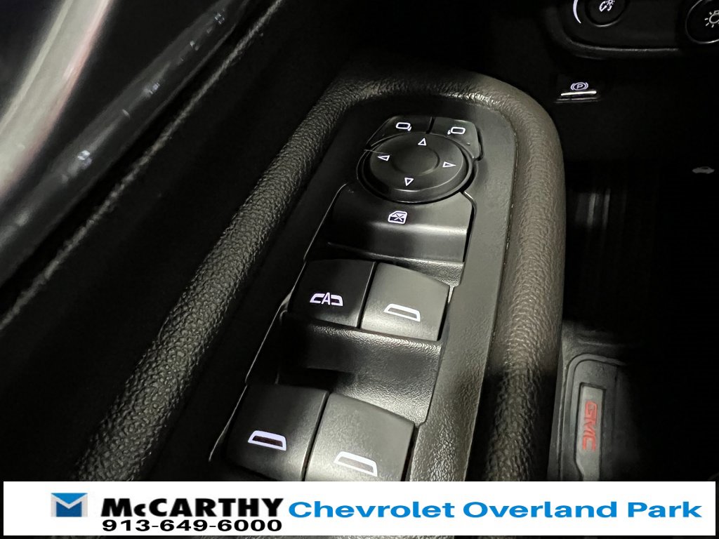 Used 2020 GMC Terrain SLE image 16