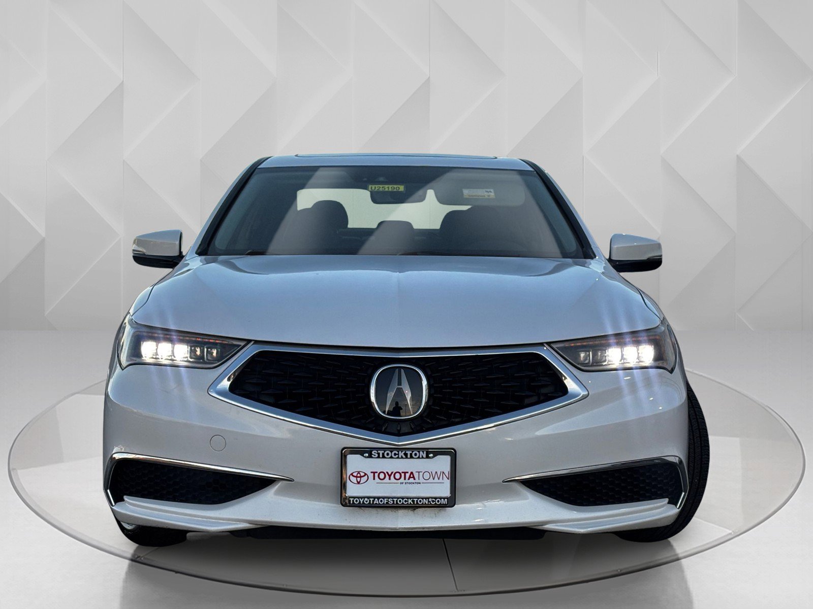 Used 2020 Acura TLX w/ Technology Package image 4