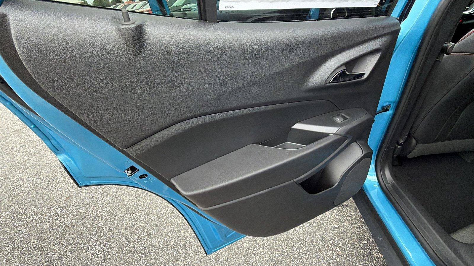 New 2026 Chevrolet Trax RS w/ Driver Confidence Package FWD image 17