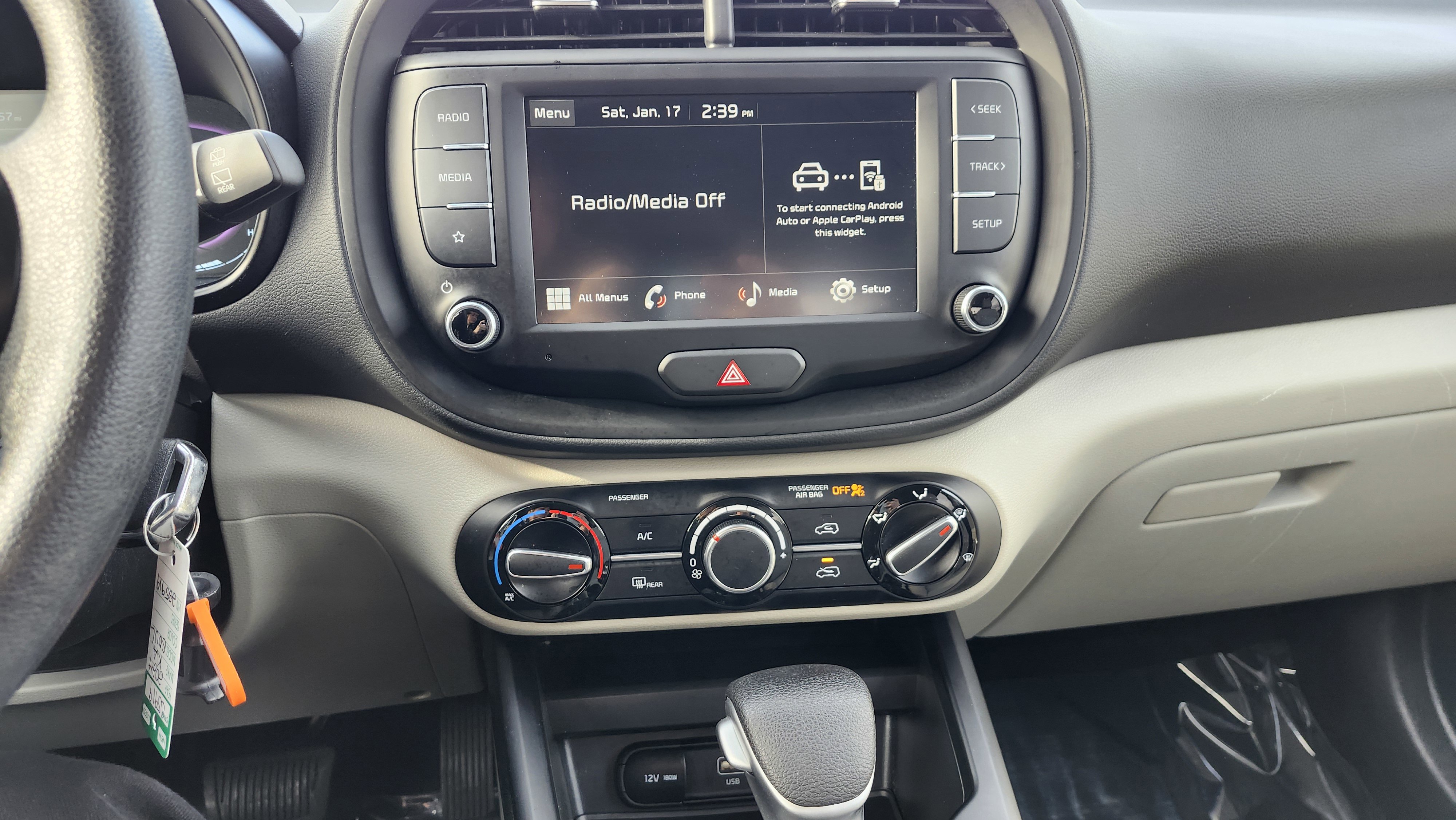 Used 2024 Kia Soul LX image 27