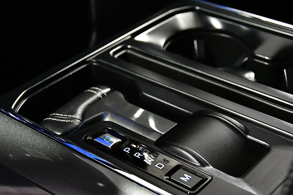 Used 2023 Ford F150 XLT w/ XLT Black Appearance Package image 28