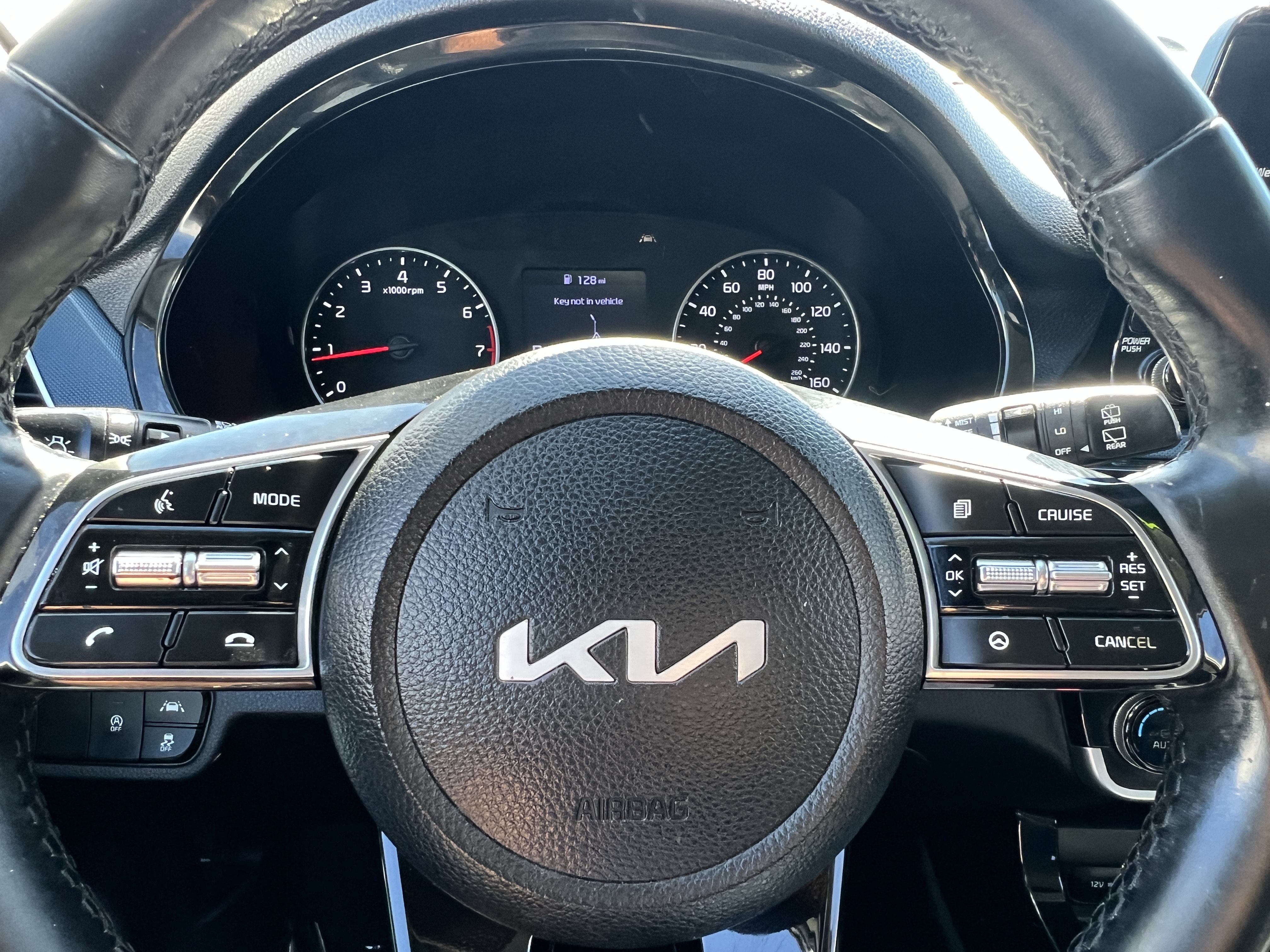 Certified 2023 Kia Seltos S w/ Navigation Package FWD image 24