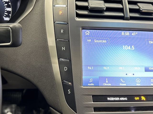 Used 2020 Lincoln MKZ Reserve w/ Luxury Package image 23