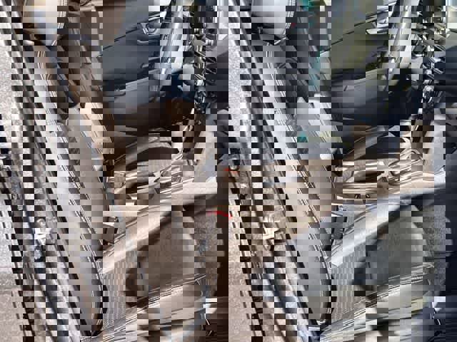 Used 2019 Hyundai Kona Limited w/ Cargo Package image 12