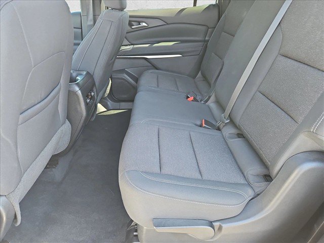 Used 2026 Chevrolet Traverse LT w/ Driver Confidence Package FWD image 25