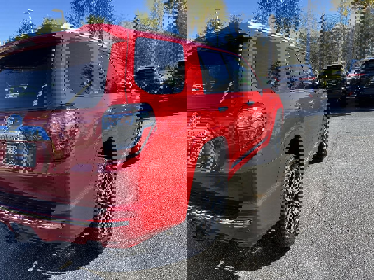 Used 2022 Toyota 4Runner Limited image 10