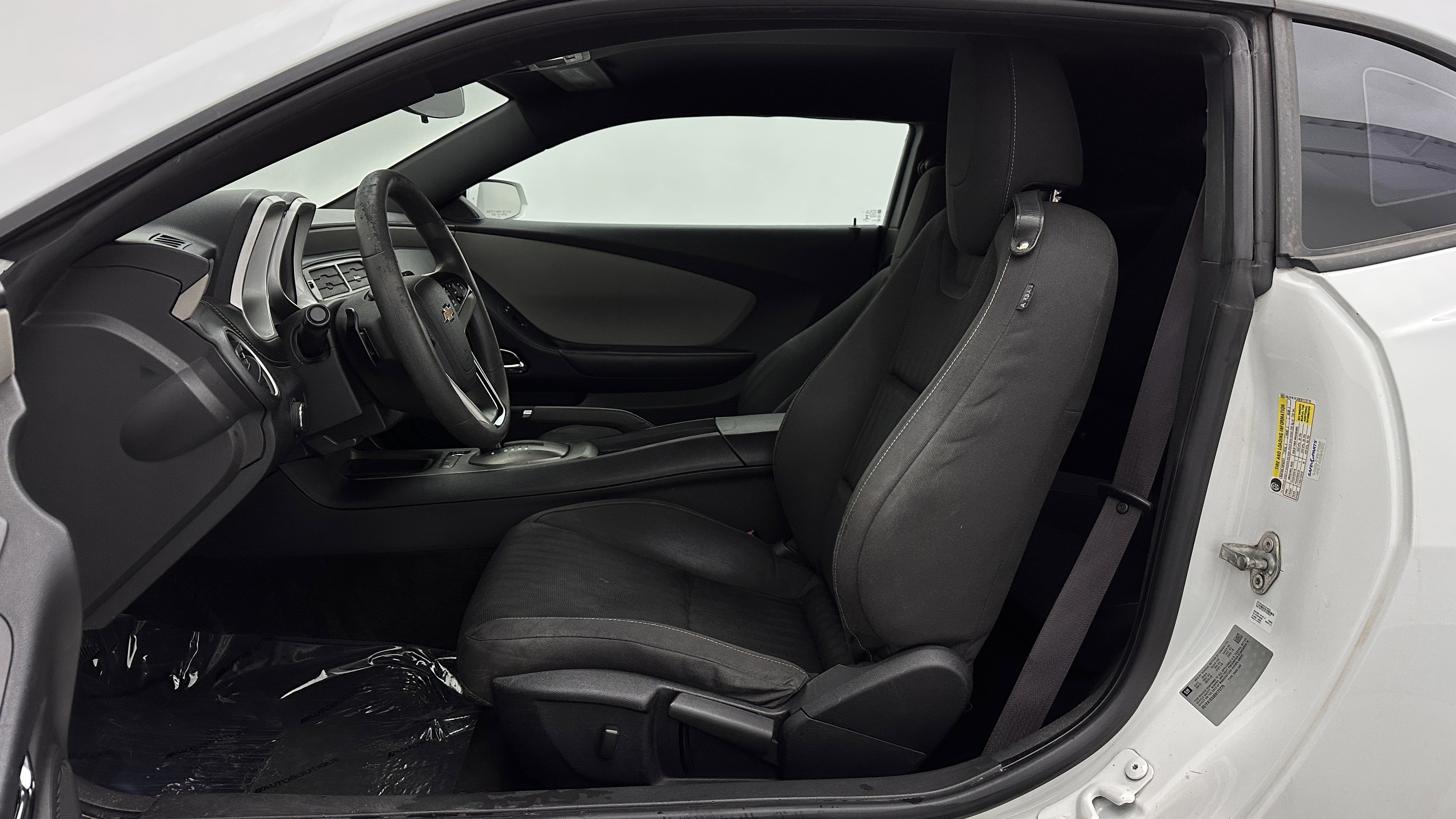 Used 2014 Chevrolet Camaro LS RWD image 11