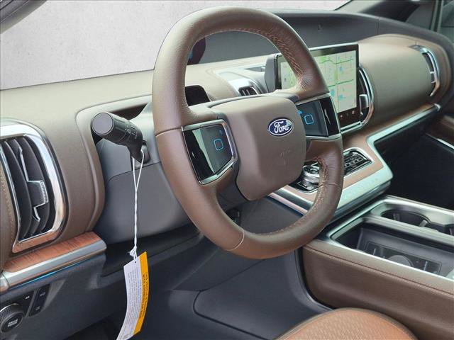 New 2027 Ford Expedition King Ranch AWD/4WD image 3
