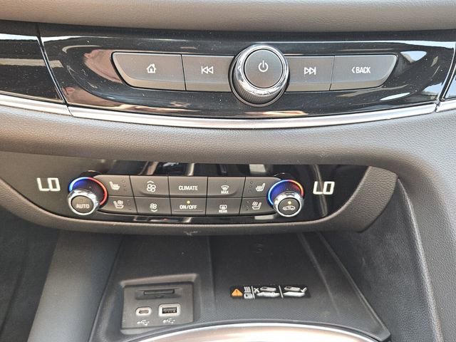 Used 2024 Buick Enclave Avenir w/ Trailering Package, 5000 lbs. image 10