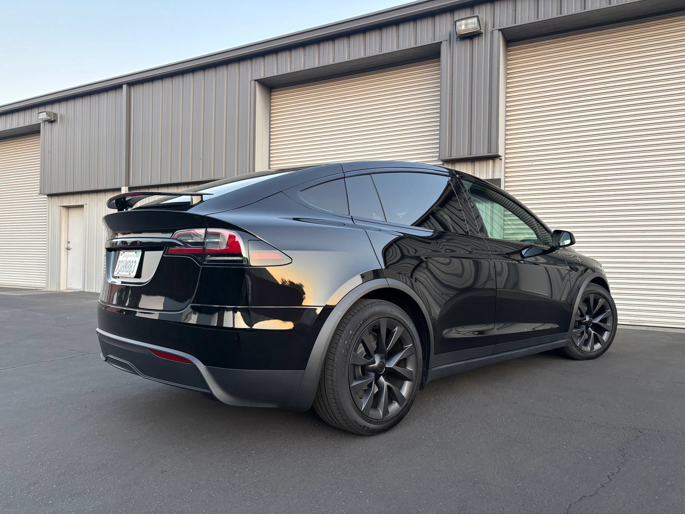 Used 2025 Tesla Model X AWD/4WD image 8