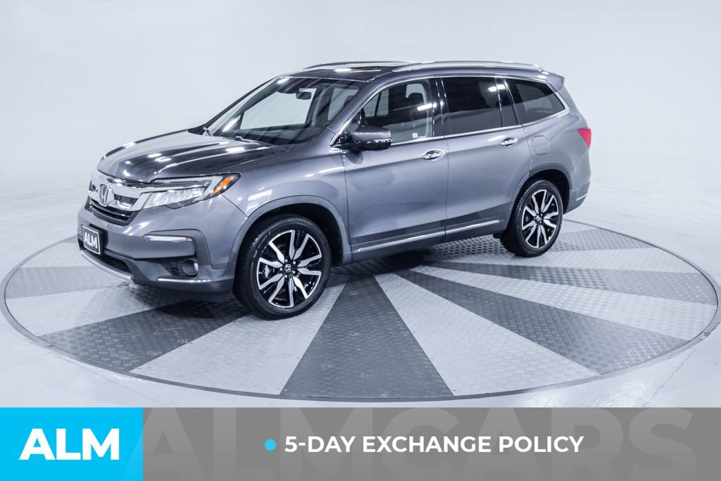 Used 2020 Honda Pilot Touring image 3
