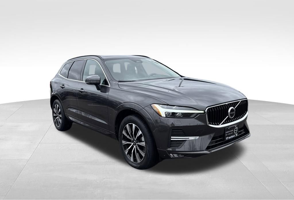 Used 2023 Volvo XC60 B5 Core w/ Climate Package image 34
