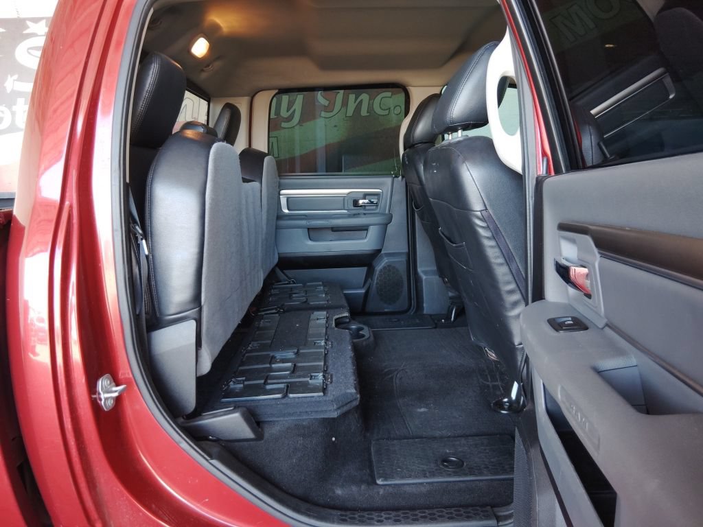Used 2015 RAM 1500 Big Horn AWD/4WD image 18