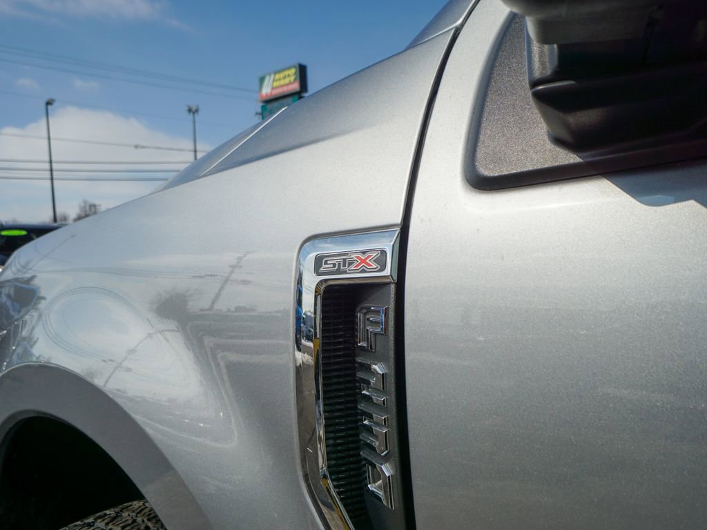 Used 2021 Ford F250 XL w/ STX Appearance Package image 8