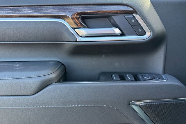 New 2026 GMC Sierra 1500 Elevation image 11