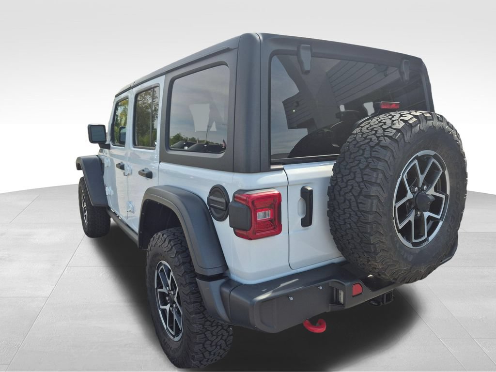 Used 2024 Jeep Wrangler Unlimited Rubicon AWD/4WD image 4