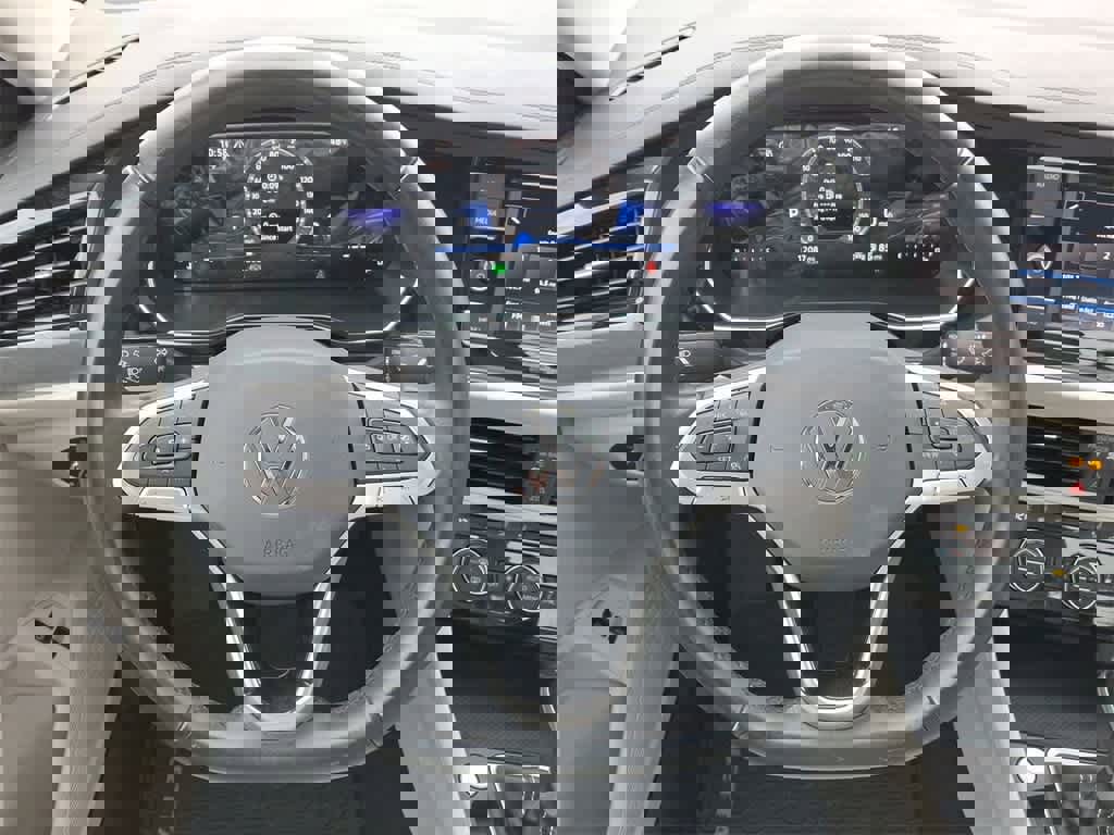 Used 2023 Volkswagen Jetta SE image 22