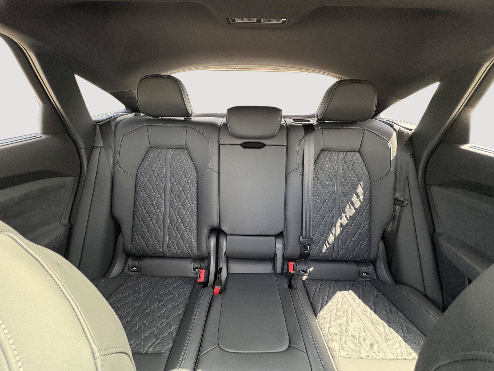New 2026 Audi SQ5 Premium Plus AWD/4WD image 19