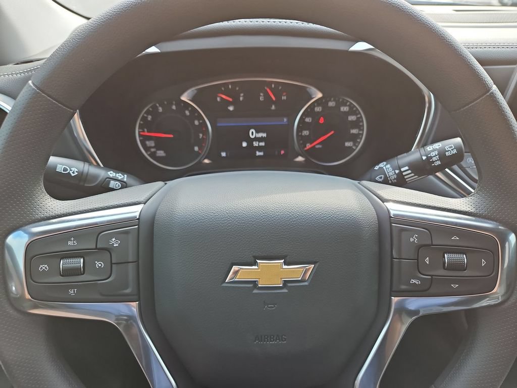 New 2026 Chevrolet Blazer LT w/ Convenience Package FWD image 3