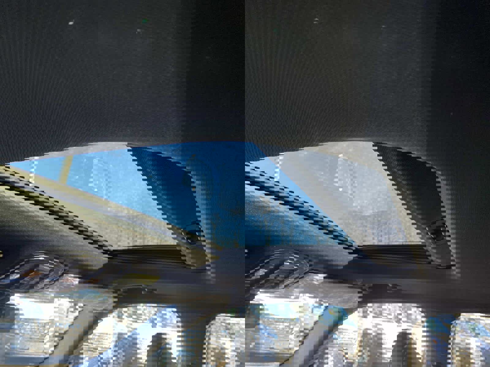 New 2025 Jeep Grand Cherokee Laredo image 8