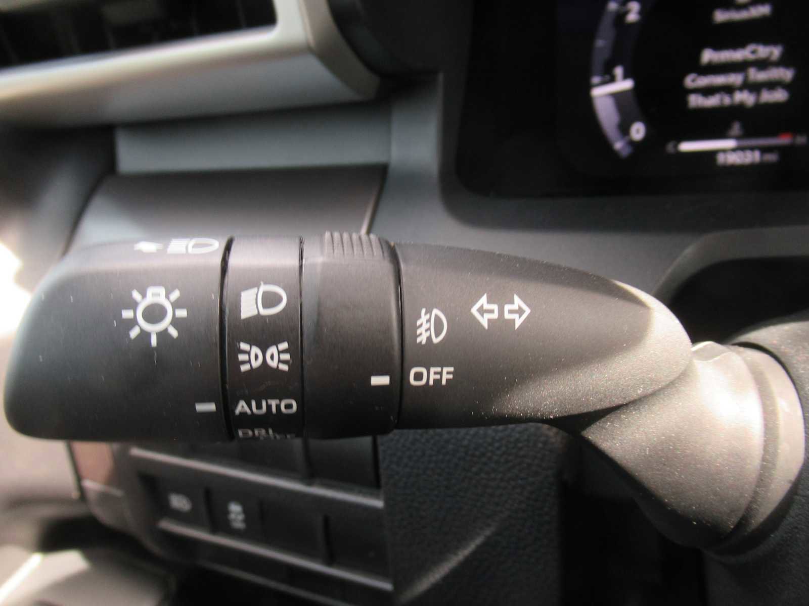 Used 2024 Toyota Tacoma TRD Off-Road image 24