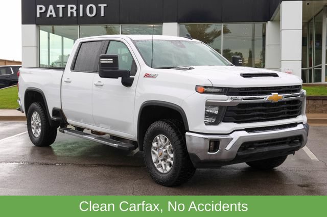 Used 2024 Chevrolet Silverado 2500 LT AWD/4WD image 1