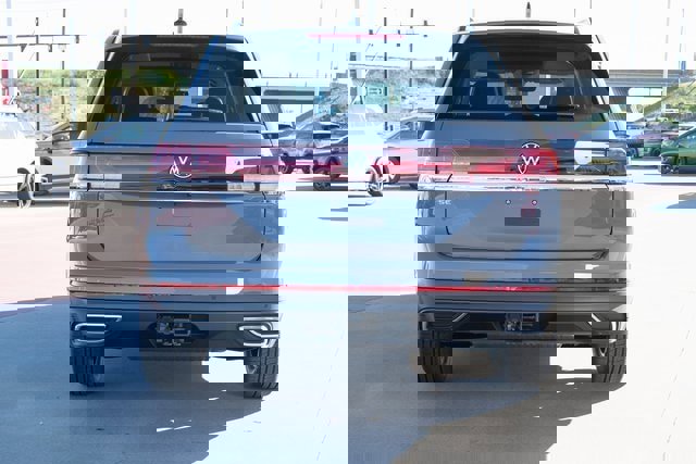 New 2026 Volkswagen Atlas SE image 4