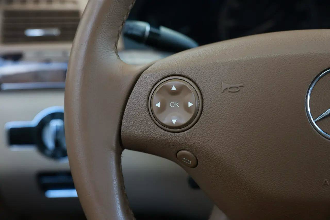 Used 2007 Mercedes-Benz S 550 image 26