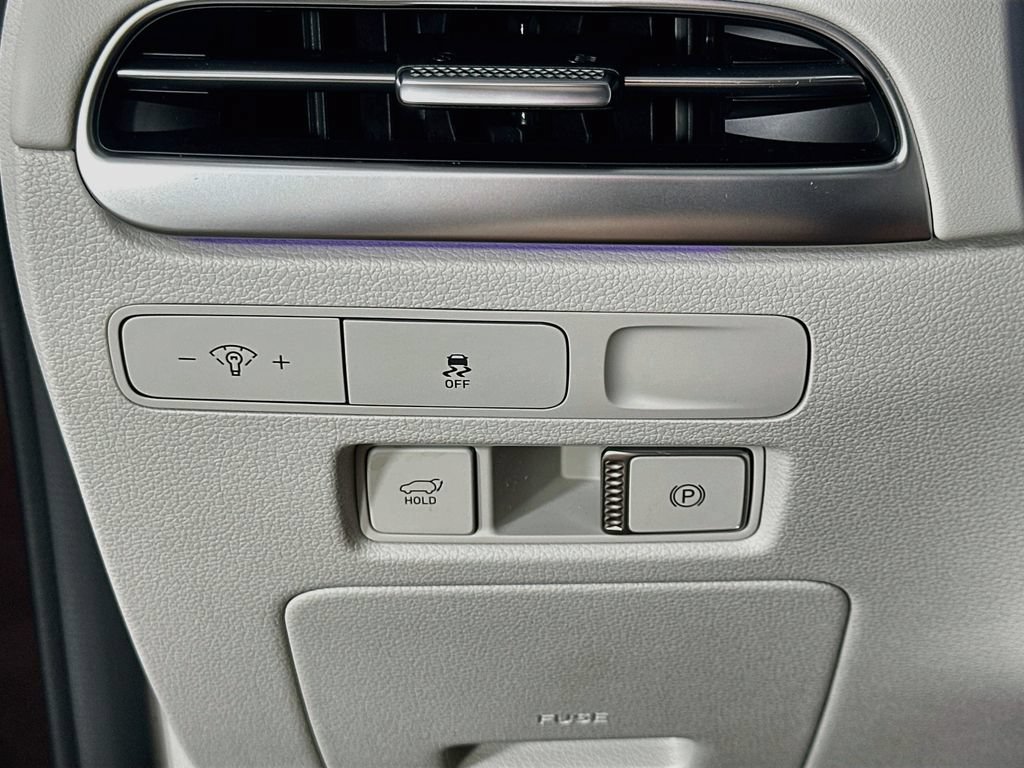 Used 2025 Hyundai Palisade Calligraphy FWD image 23