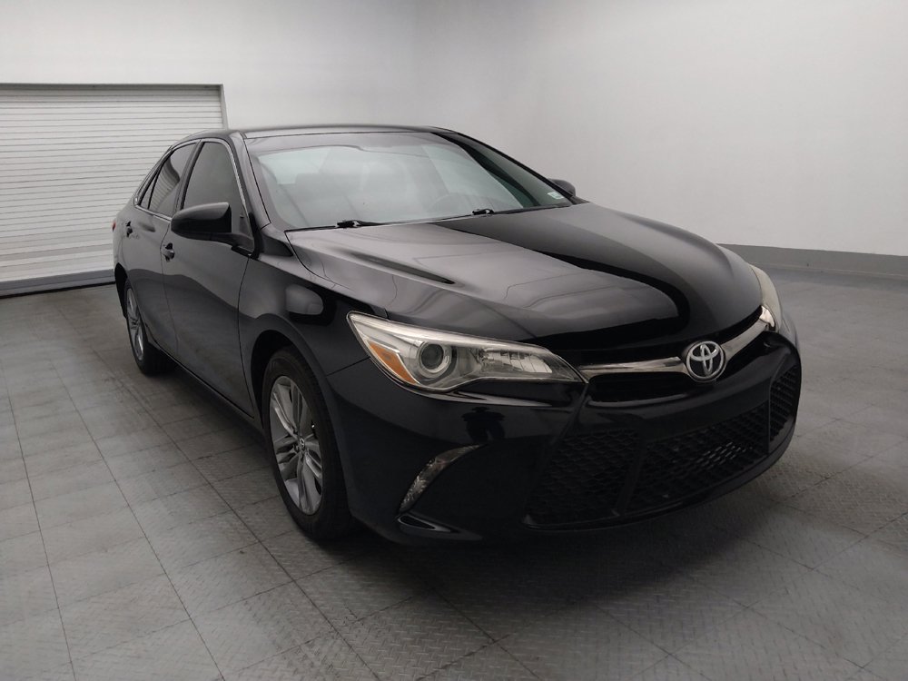 Used 2015 Toyota Camry SE FWD image 13
